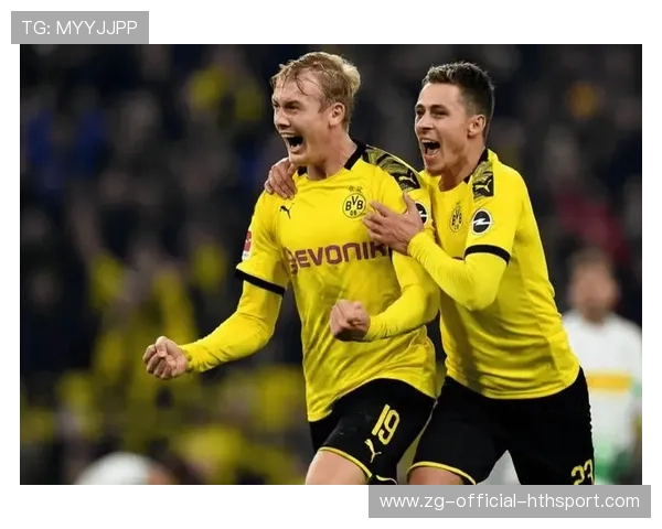 多特蒙德锋线连续施压，逼迫对方后场频频失误