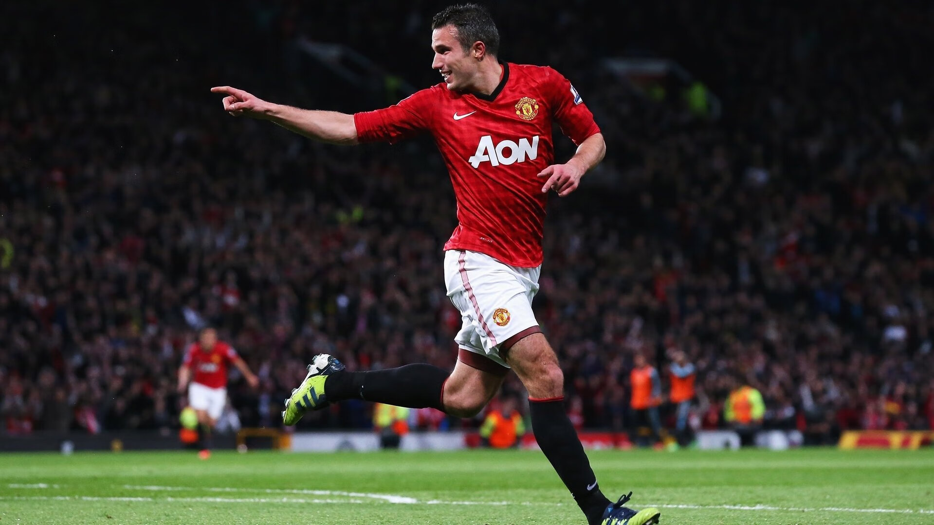 曼联为安德森开出6000万欧元报价，冬窗引援积极，曼城门将安德森